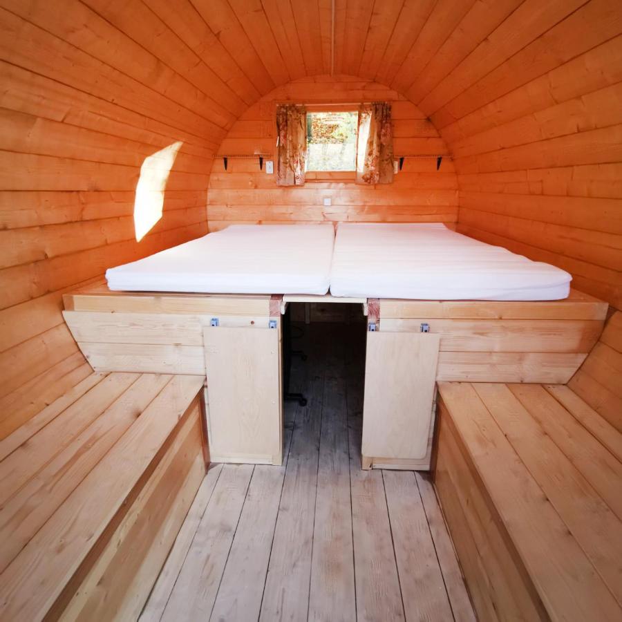 Naturcampingplatz Bad Mergentheim - Ferienwohnungen In Der Natur Екстериор снимка
